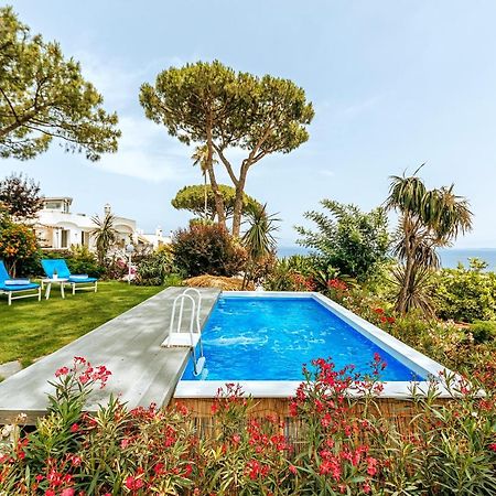 Villa Livia Ísquia Exterior foto