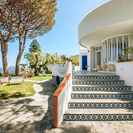 Villa Livia Ísquia Exterior foto