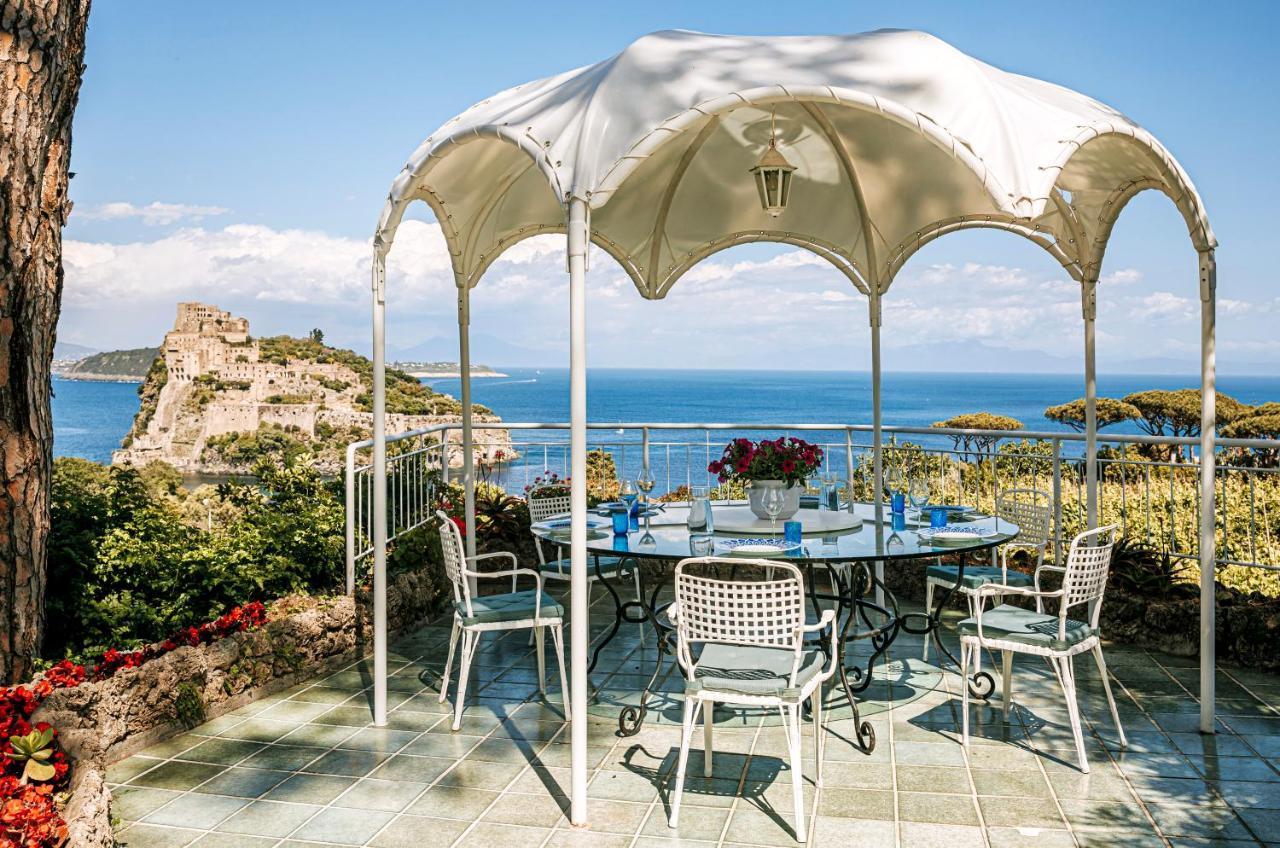 Villa Livia Ísquia Exterior foto