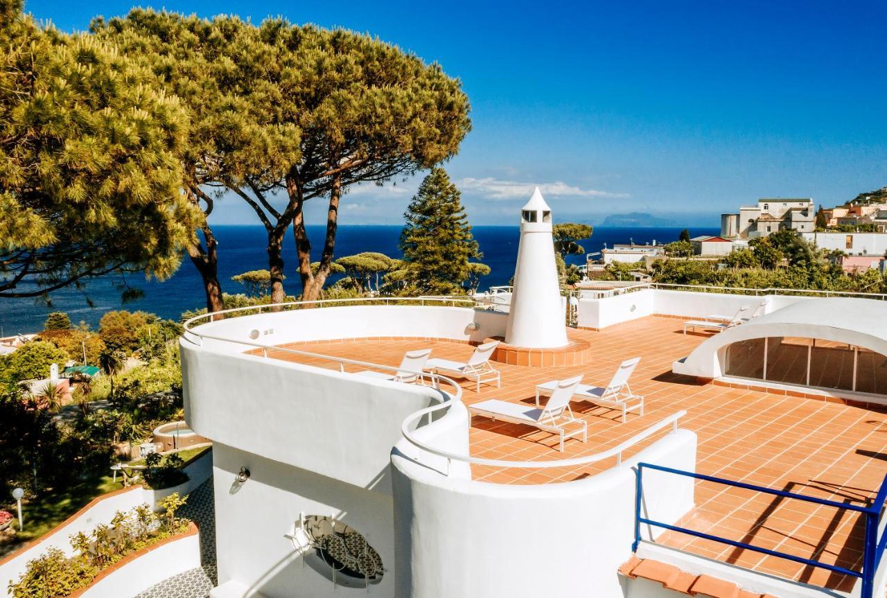 Villa Livia Ísquia Exterior foto