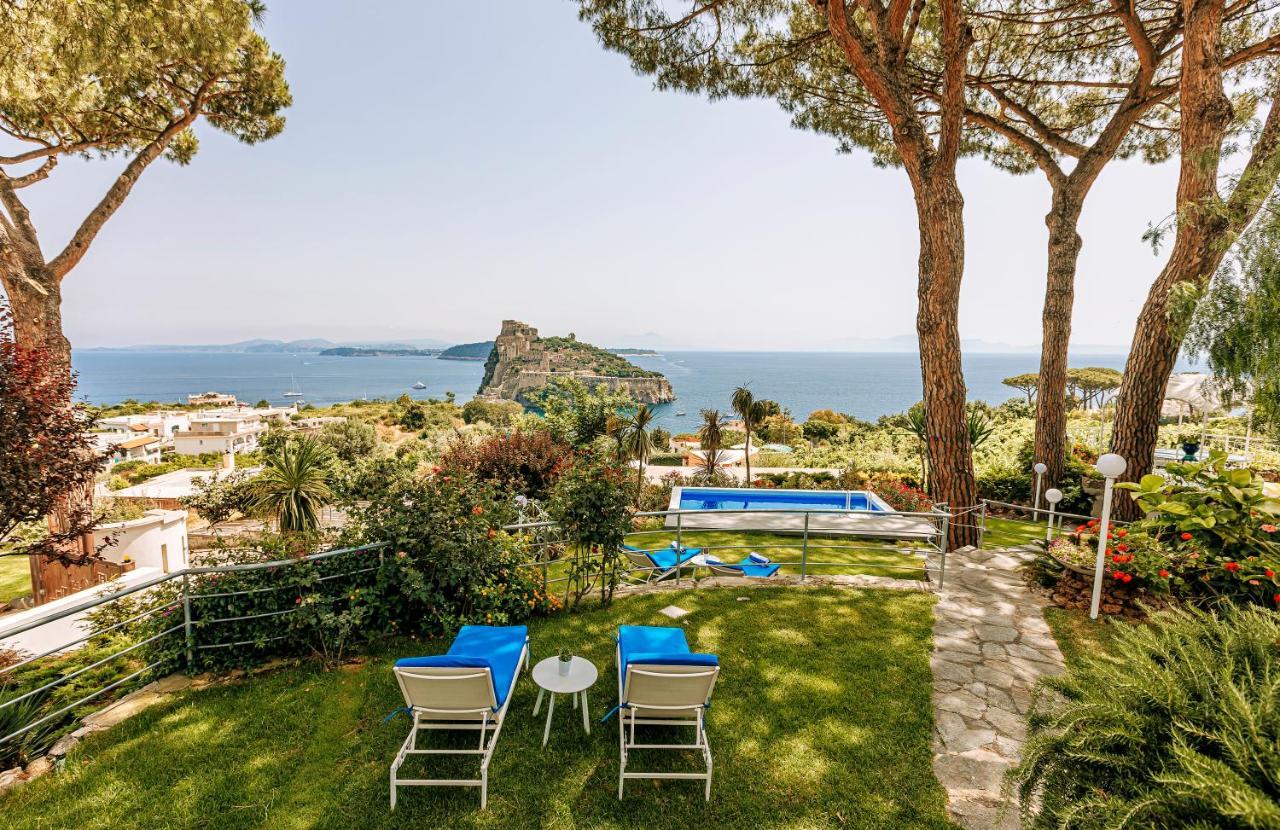 Villa Livia Ísquia Exterior foto